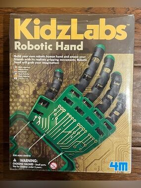 NEW & SEALED. 4M Kidzlabs Robotic Hand Kit - DIY Mechanical Robot Science